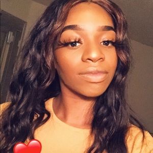Meet your Posher, Tiffany